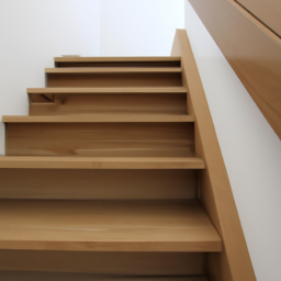 Escalier en Bois : Alliance Parfaite entre Tradition et Modernité pour un Intérieur Accueillant Cesson-Sevigne